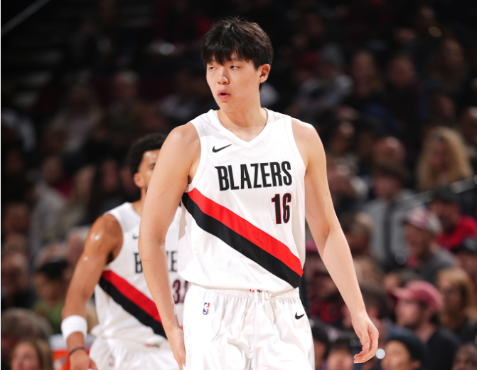 PG电子官方入口-杨瀚森被召回遭弃用！开拓者大胜老鹰 夏普24+9格兰特复出16分