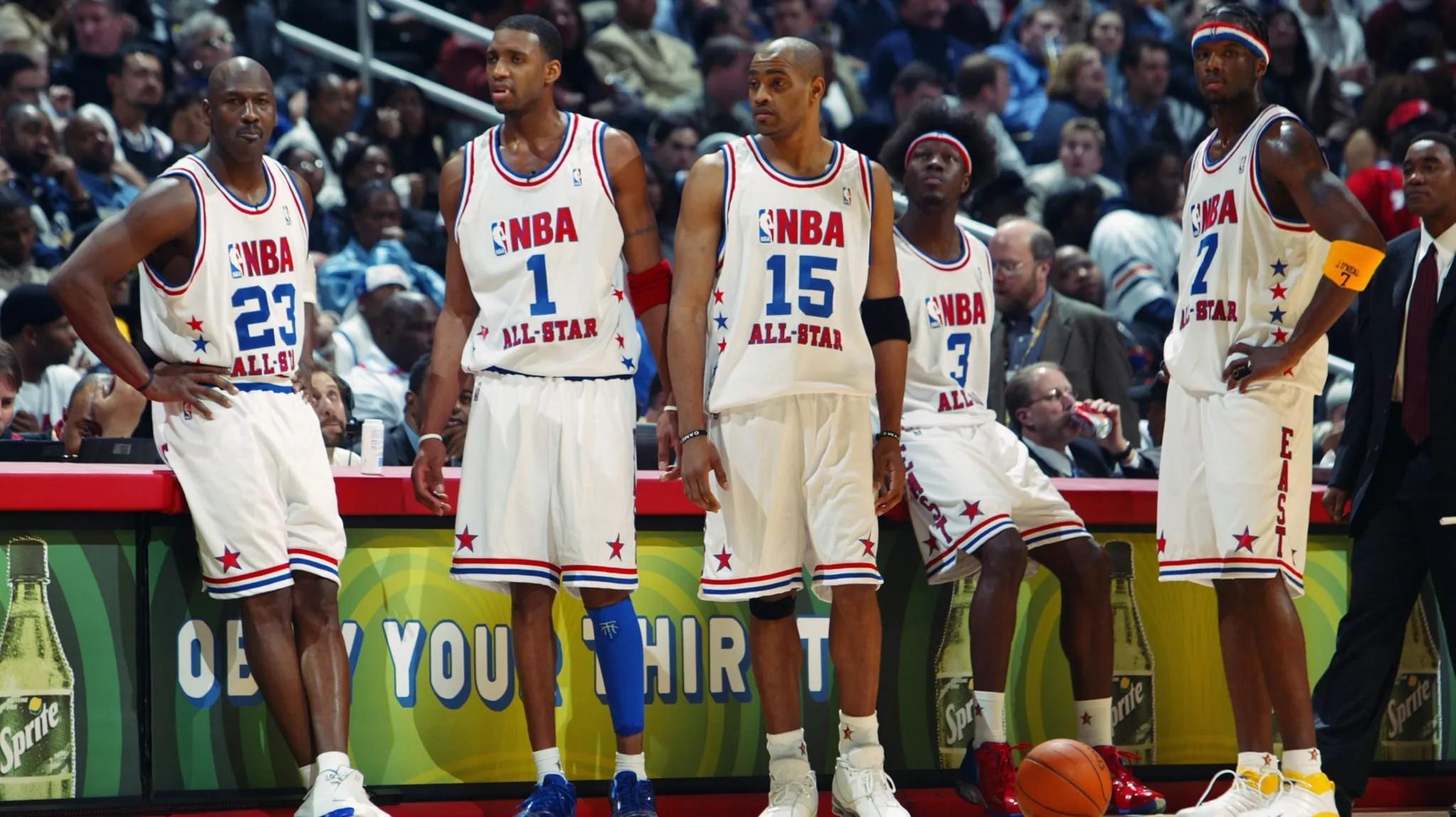 PG电子登录入口-名记：詹姆斯无缘全明星首发堪比2003年乔丹，最终卡特给乔丹让了首发